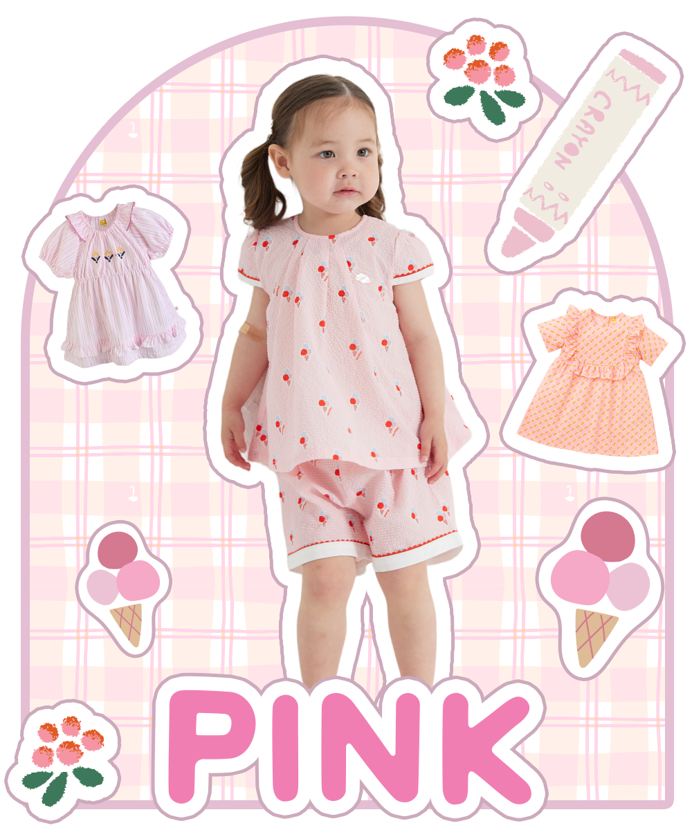 ピンクの洋服をまとった女の子