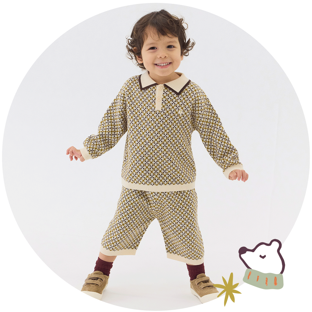 男の子トレンディなニットセットアップのキッズコーディネート