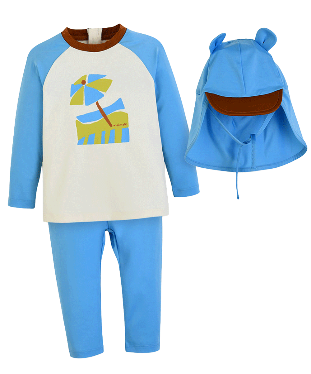 男の子青い水着