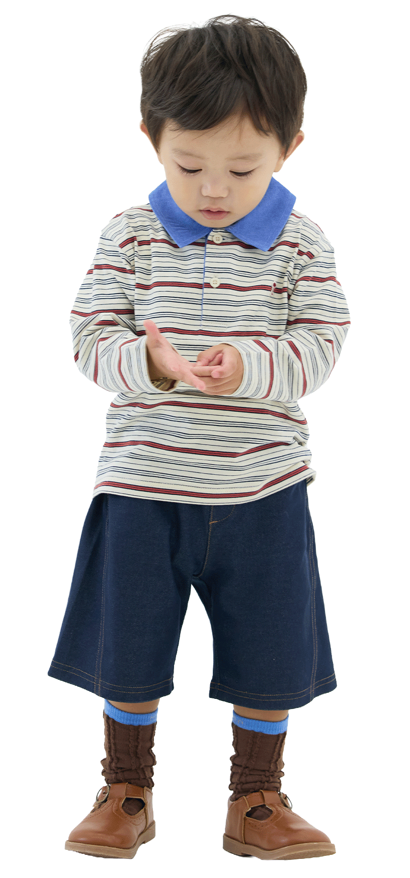 男の子ボーダー柄のトップスとデニムパンツのキッズコーディネート
