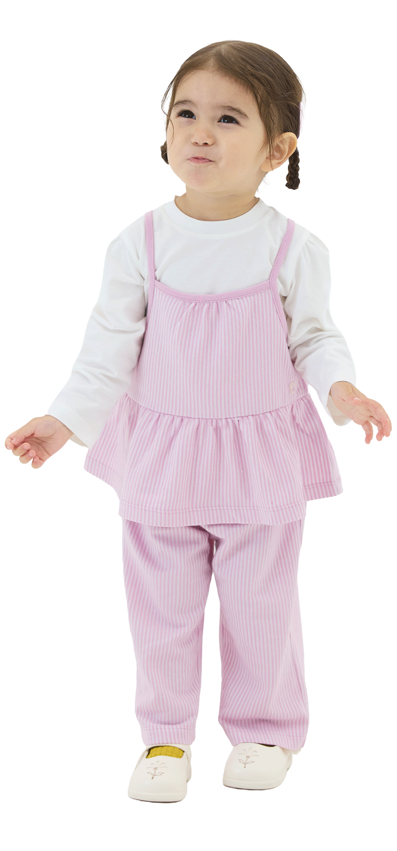 女の子ピンクのセットアップのキッズコーディネート