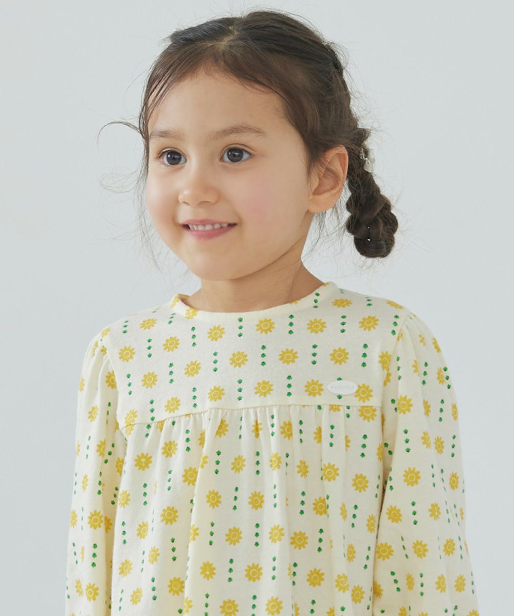 モデル身長：95cm　着用サイズ：100