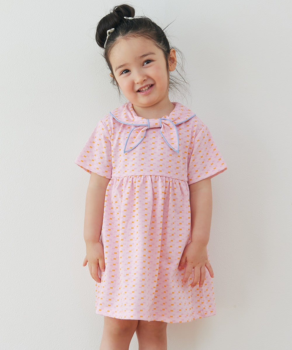 モデル身長：95cm　着用サイズ：100