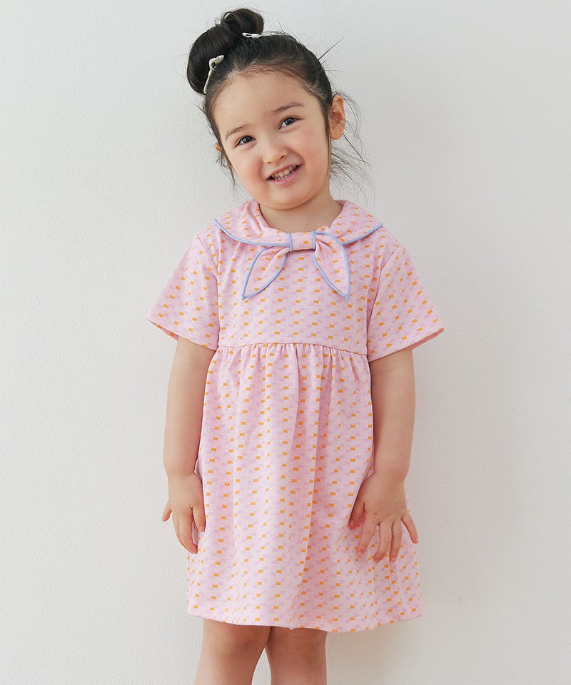 モデル身長：95cm　着用サイズ：100