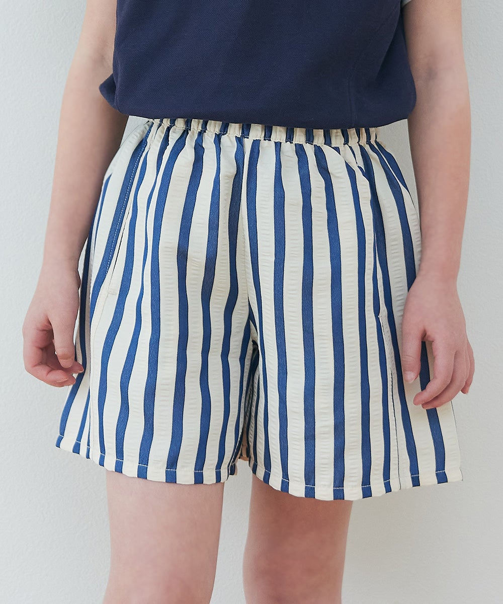 モデル身長：123cm　着用サイズ：130