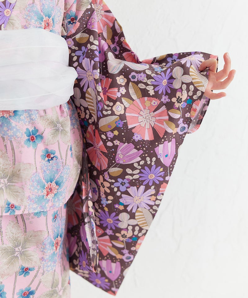 モデル身長：111cm　着用サイズ：120